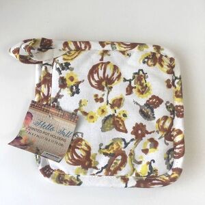 NWT Set of 2 Fall Pattern Potholders Hot Pads